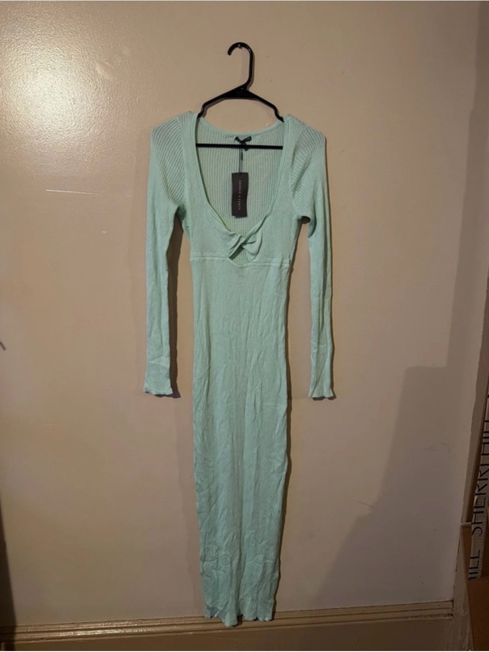 Savage X Fenty Featherweight Knit Twist Long Sleeve
Dress